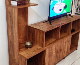 TV UNIT 18