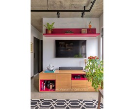 TV UNIT 12